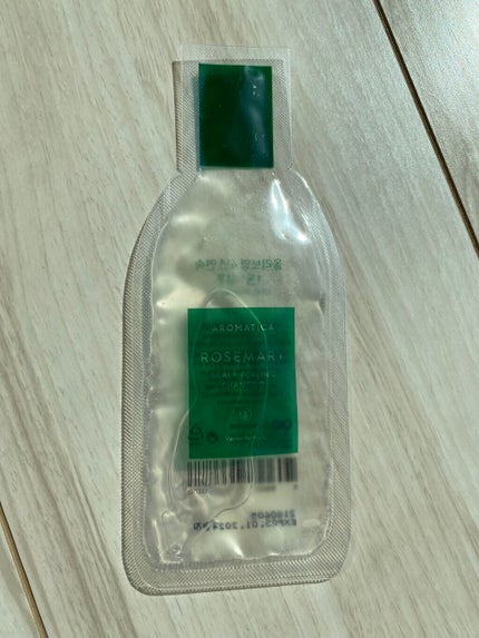 AROMATICA ローズマリースカルプスケーリングシャンプーのクチコミ「〇AROMATICA
サンプル
ローズマリー スカルプスケーリング シャンプー
1回分×3
.....」(2枚目)