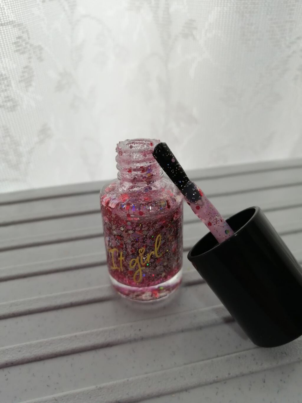 ITGグリッターネイル/DAISO/マニキュアを使ったクチコミ(3枚目)