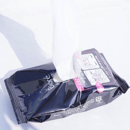 ビオレ メイク持続シート さらマット肌/ビオレ/フェイスシートを使ったクチコミ(3枚目)