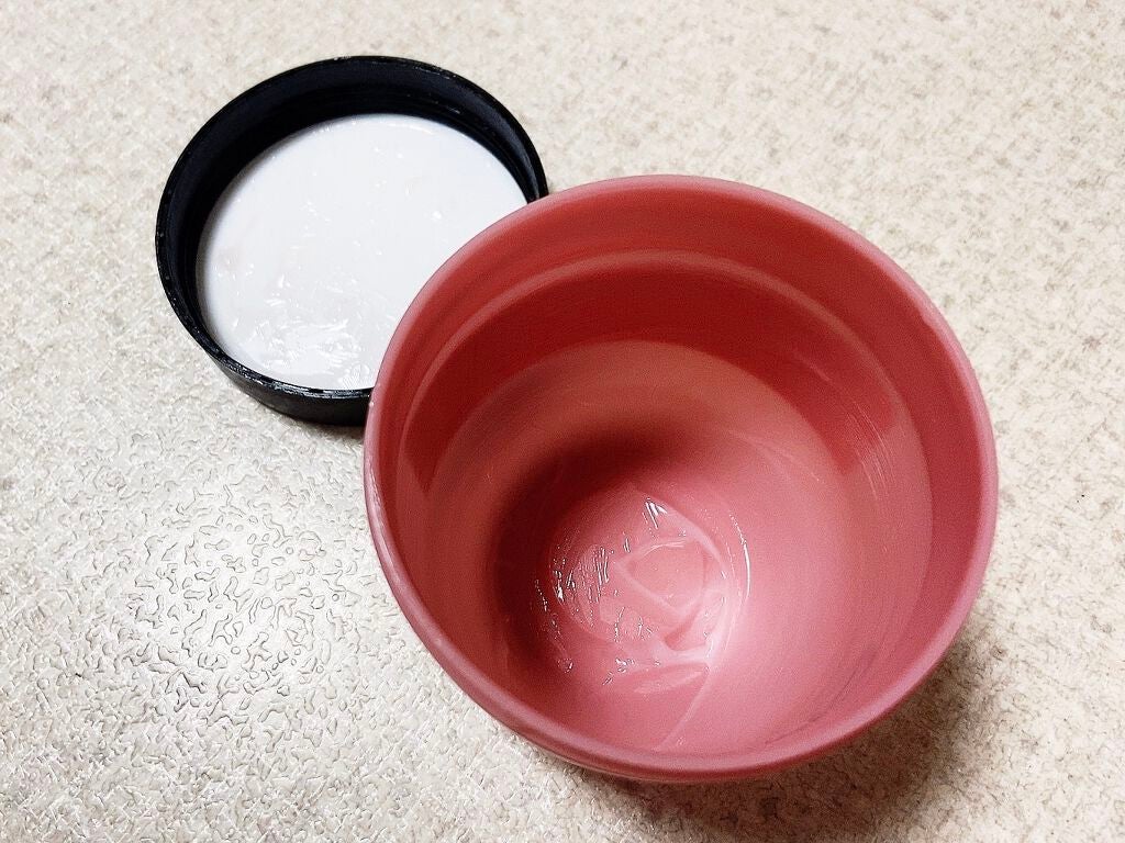 ボディヨーグルト ピンクグレープフルーツ/THE BODY SHOP/ボディローションを使ったクチコミ(2枚目)