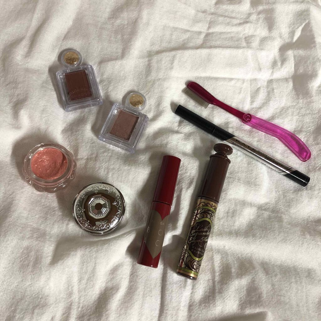 シャドーカスタマイズ/MAJOLICA MAJORCA/単色アイシャドウを使ったクチコミ(1枚目)