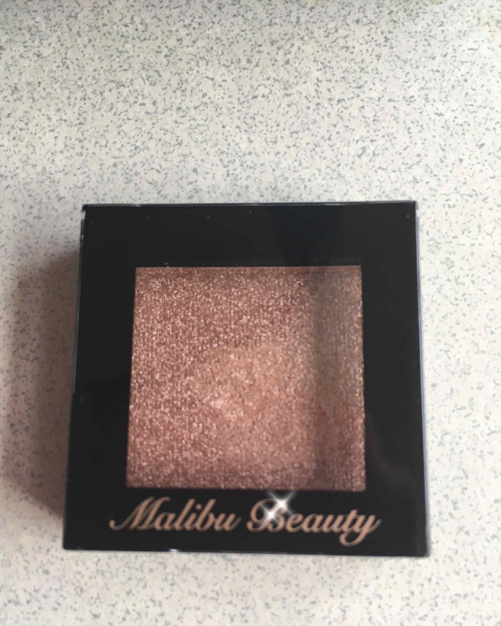シングルアイシャドウ/マリブビューティー/単色アイシャドウを使ったクチコミ（1枚目）