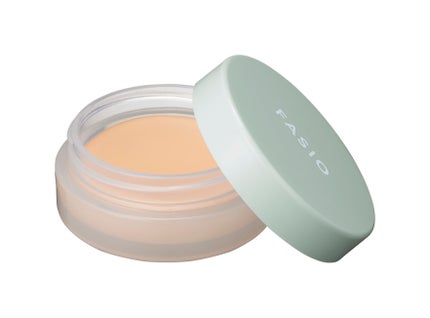 01 ライトベージュ