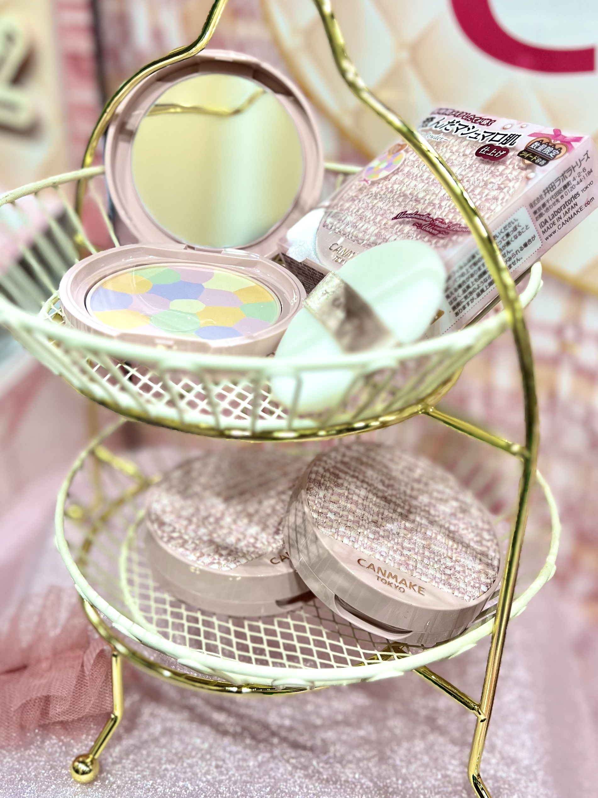 マシュマロフィニッシュパウダー　～Abloom～/キャンメイク/プレストパウダーを使ったクチコミ（2枚目）