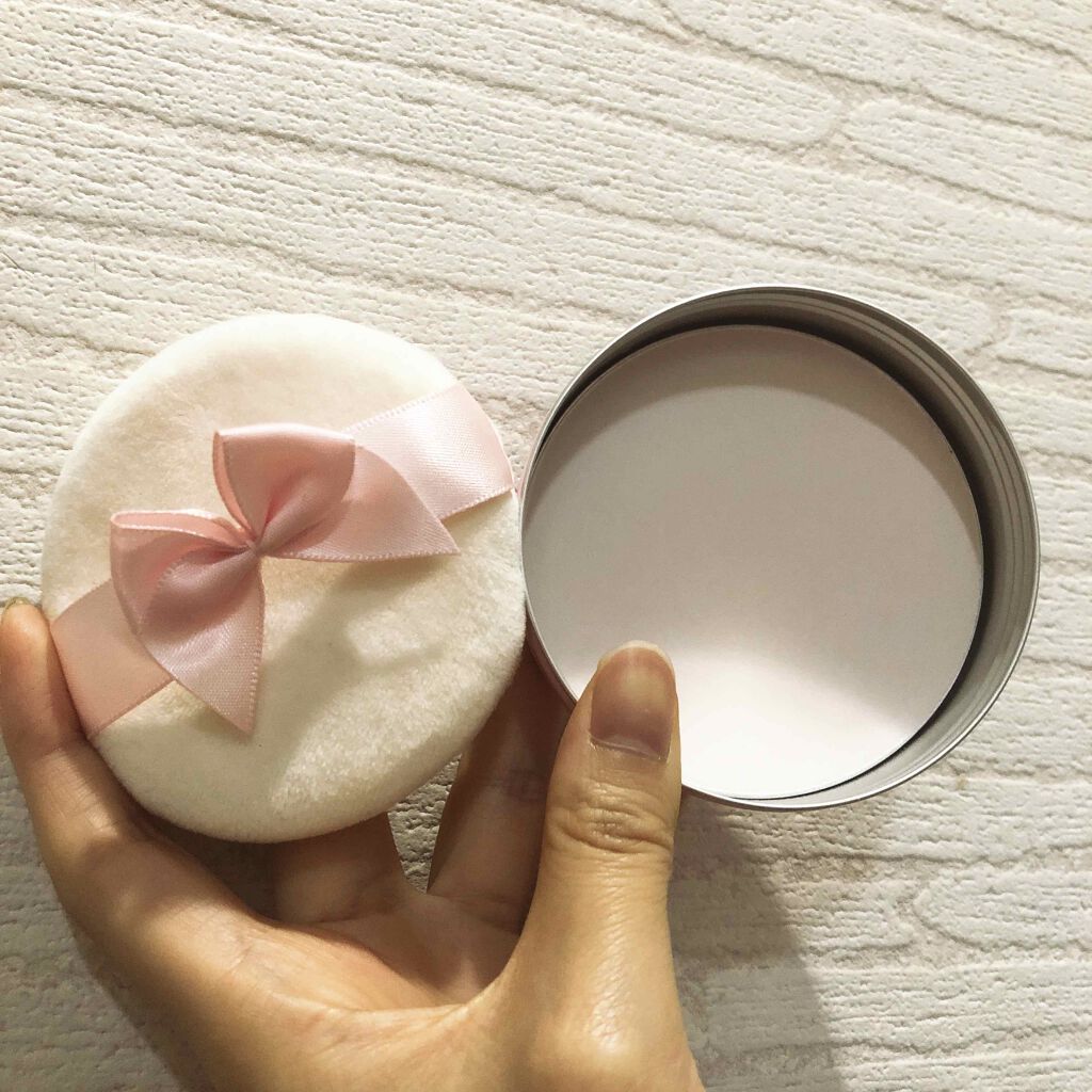 りー on LIPS 「クラブすっぴんパウダーさくらスウィートソローの香りつけたまま寝..」(2枚目)