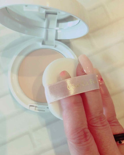 エッセンスビューティ パウダー/セラフォア/プレストパウダーを使ったクチコミ(2枚目)