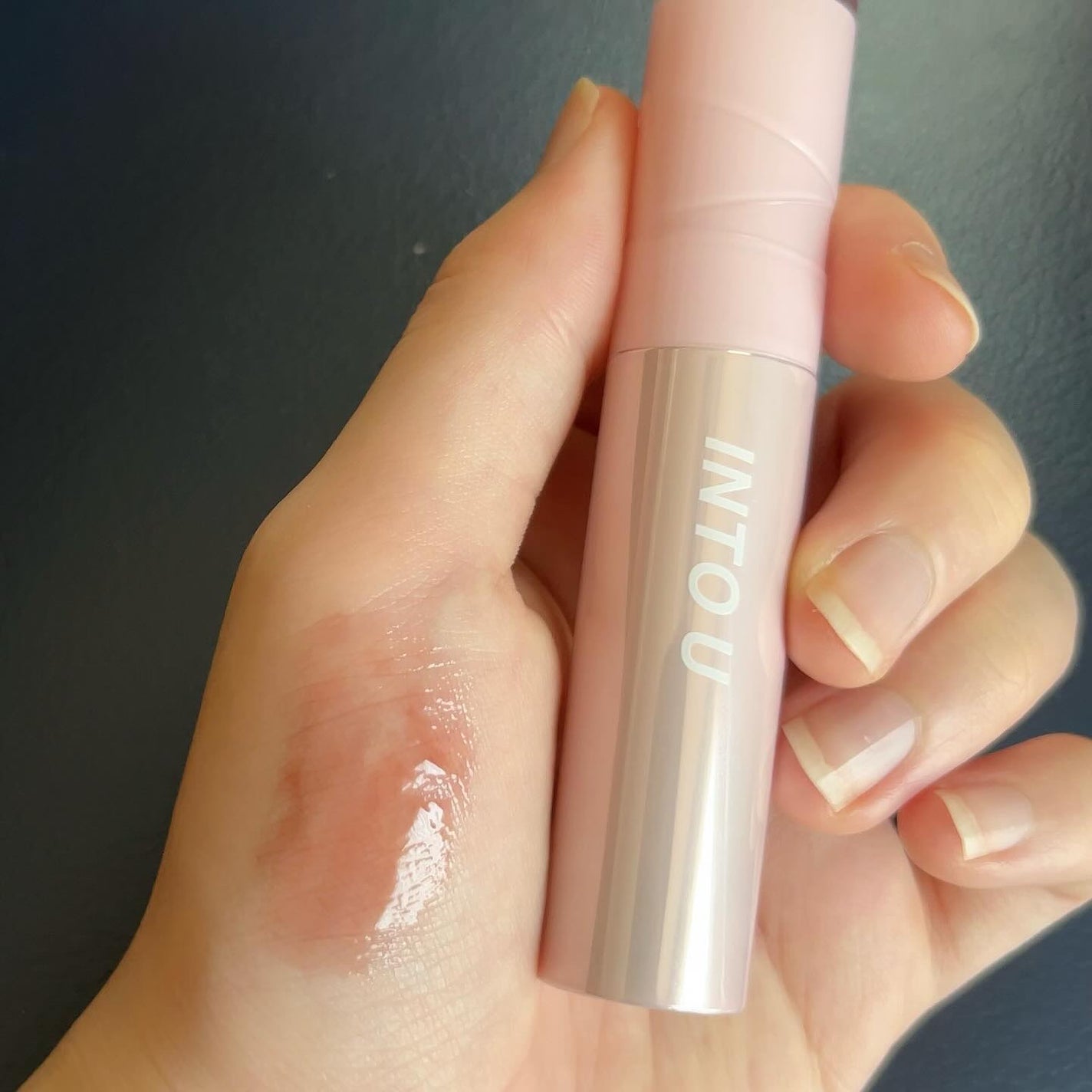 ジューシーパンピンググロス/INTO U/リップグロスを使ったクチコミ(1枚目)