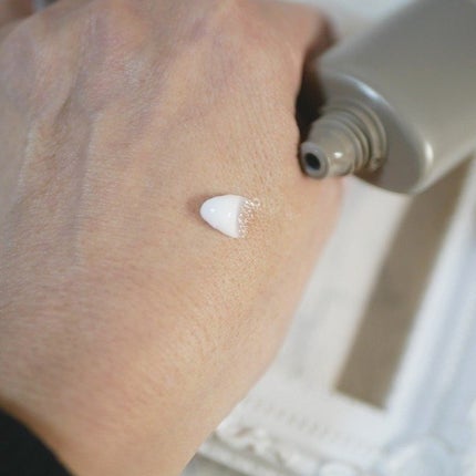 ハンデコルテ/キユートピア/ネック・デコルテケアを使ったクチコミ(4枚目)