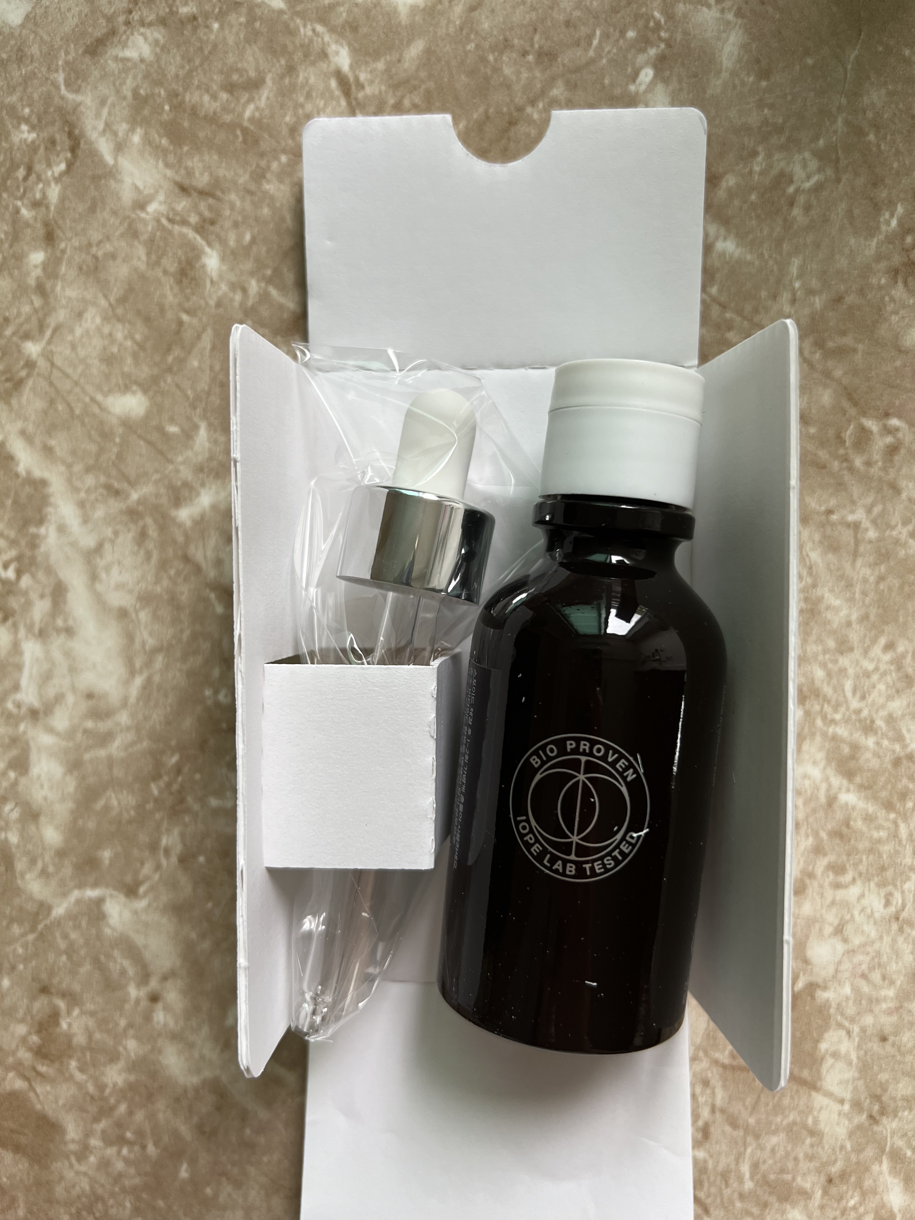 グルタ ビタミンC トーニング アンプル/IOPE/美容液を使ったクチコミ（1枚目）