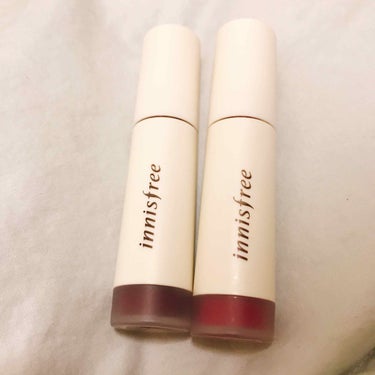 innisfree ビビッドクリーミーティントのクチコミ「⚠️4枚目に唇のアップあります

 #スウォッチ 
Qoo10で買ったinnisfree(イニ.....」（1枚目）