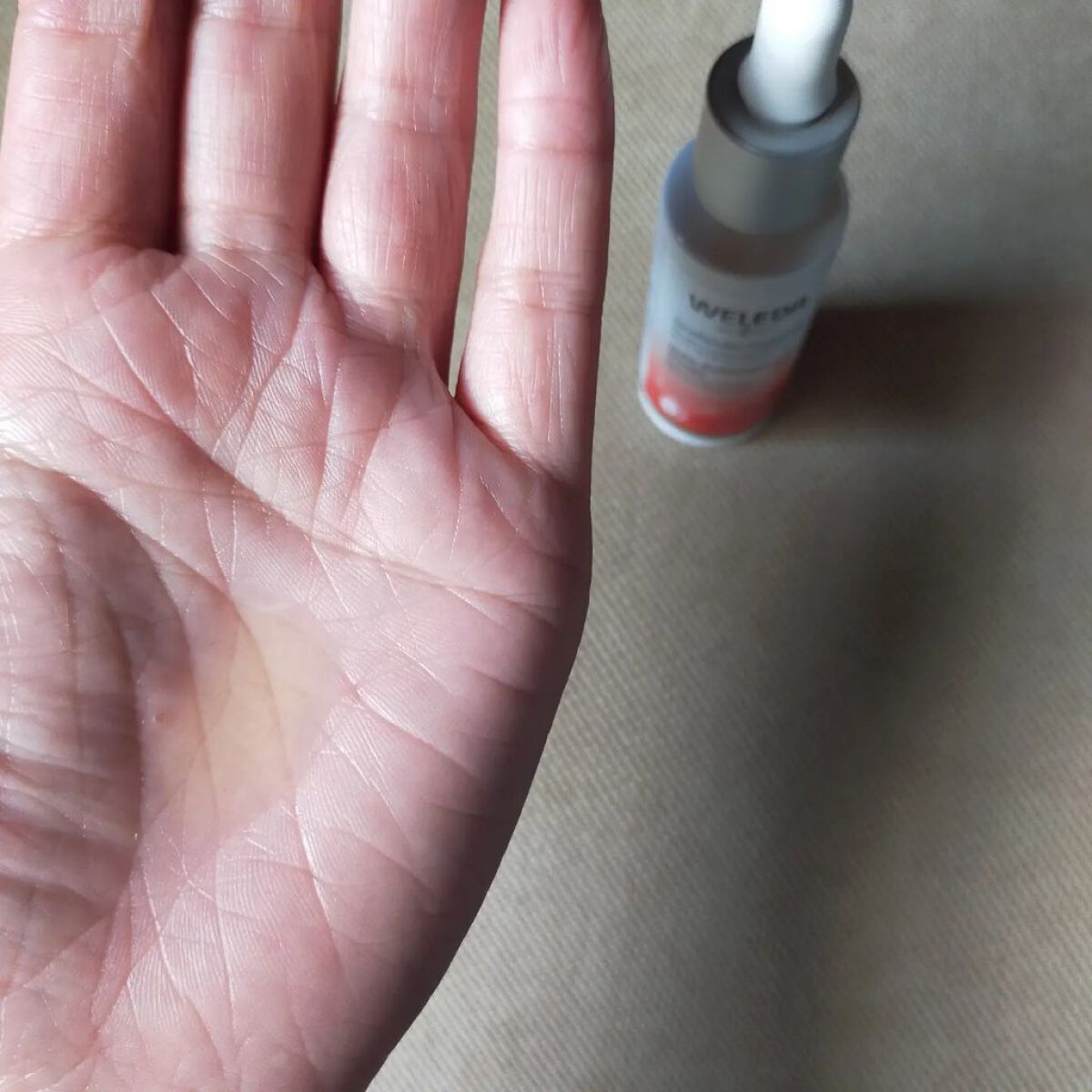 ざくろ フェイシャルオイル/WELEDA/フェイスオイルを使ったクチコミ（3枚目）