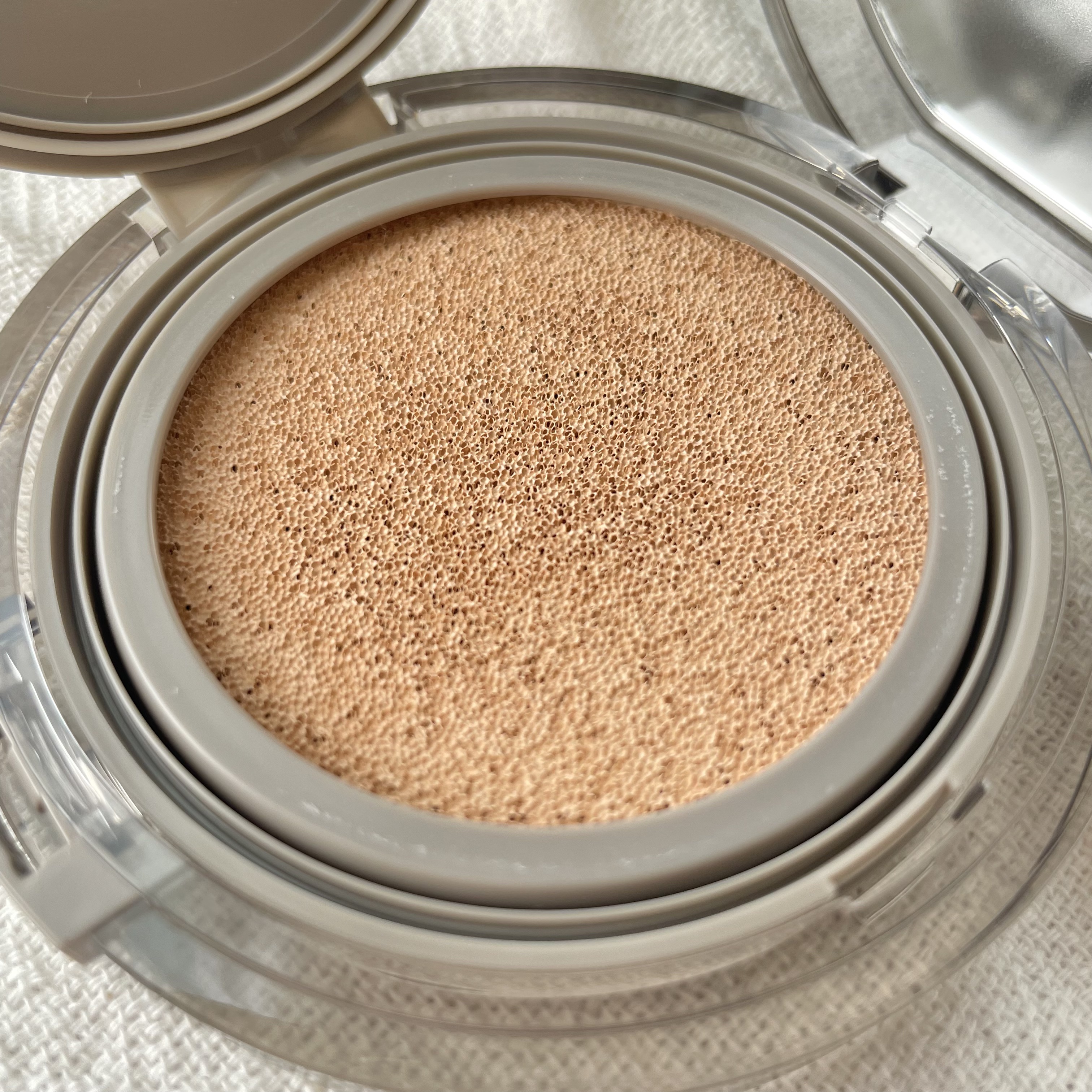 ブラーカバークッション/LUNA/クッションファンデーションを使ったクチコミ（3枚目）