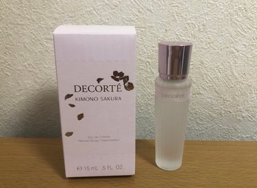 ねむです🌟


今日は#DECORTÉ のコスメデコルテ キモノ サクラ オードトワレ 15ml の紹介をします！


このサイズ待ってましたと言わんばかりに🤩
ホントに待ってました❤️‍🔥みんないい匂