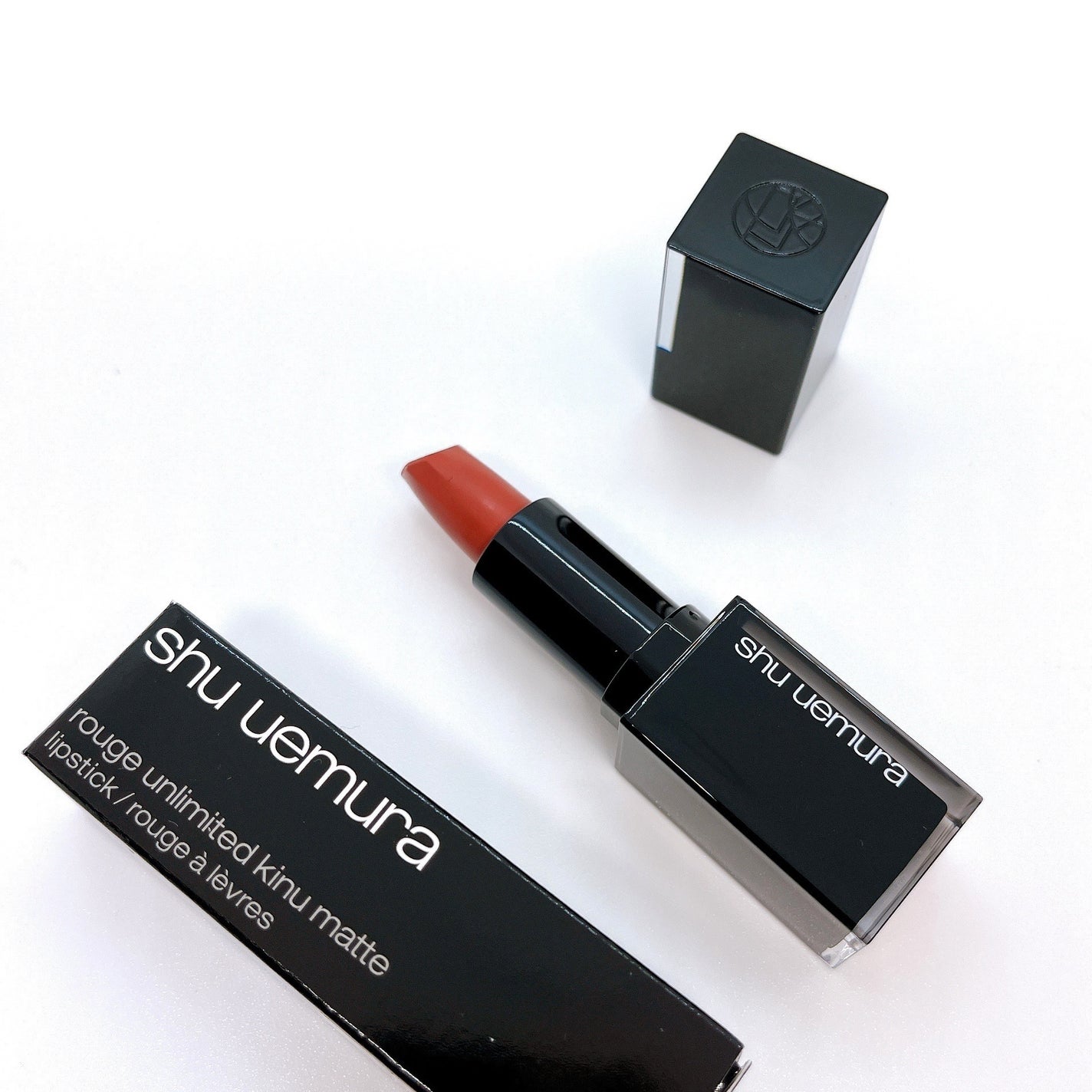 キヌ ルージュ マット/shu uemura/口紅を使ったクチコミ(5枚目)