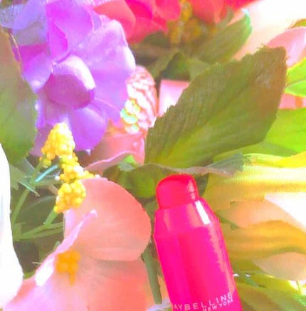 リップクリーム キャンディ ワオ/MAYBELLINE NEW YORK/口紅を使ったクチコミ(2枚目)