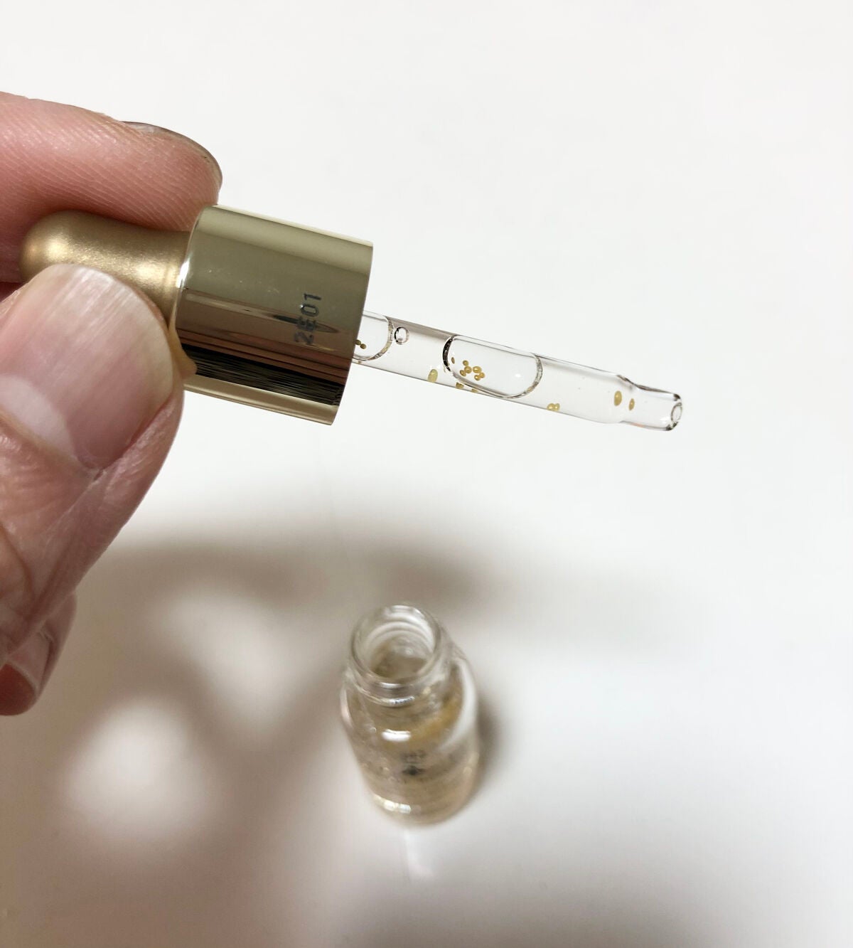 アベイユ ロイヤル アドバンスト ウォータリーオイル/GUERLAIN/美容液を使ったクチコミ(5枚目)