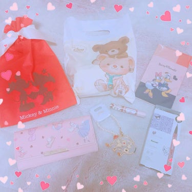 今日の購入品💕💕

コスメよりディズニーグッズの方が多いけど(笑)


前におすすめしてもらったラブライナーと、キャンメイクのリップ！

ラブライナーはなんと！！

クロミちゃんとコラボしてるやつなんで