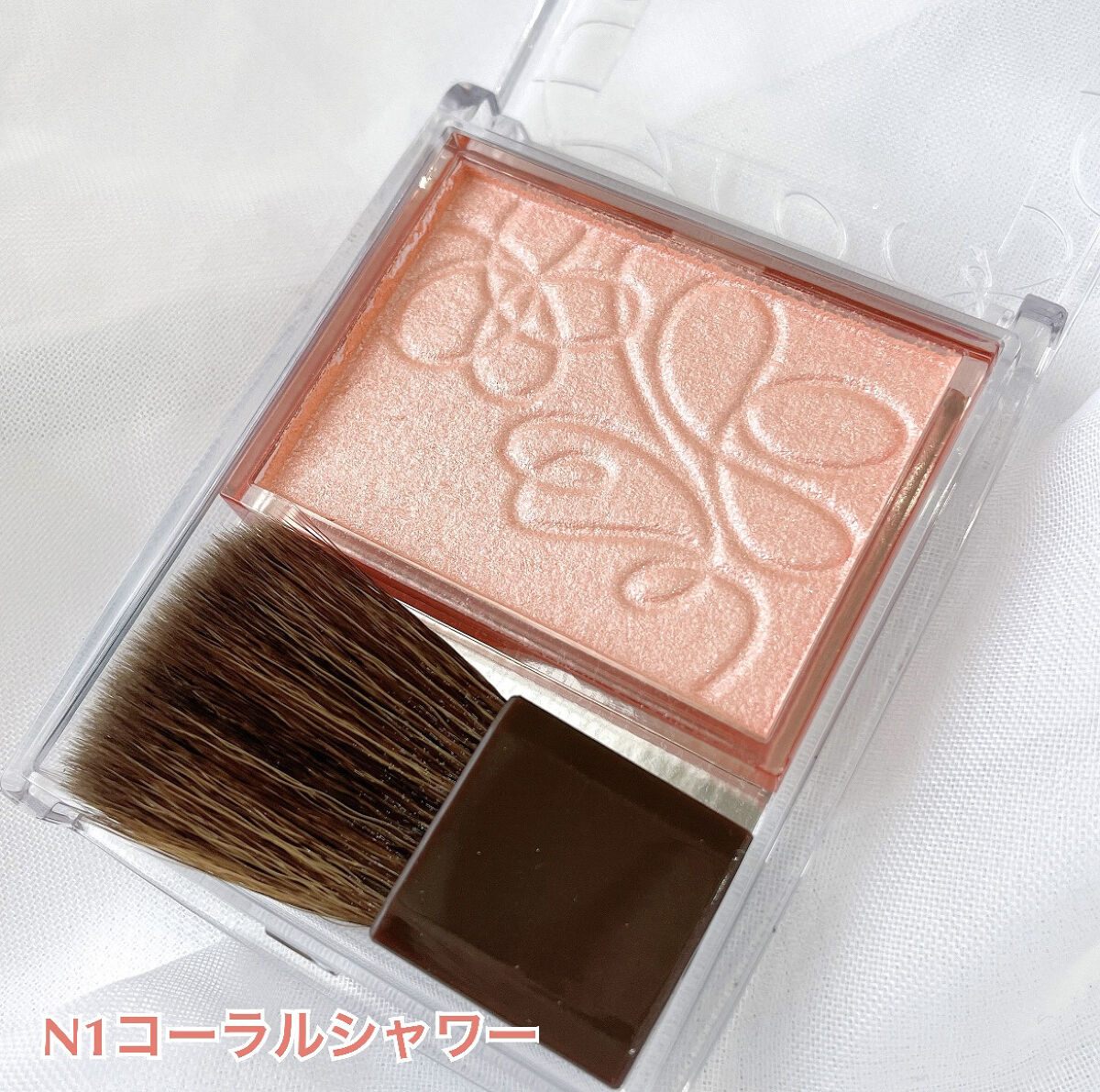 パールグロウニュアンサー/CEZANNE/パウダーハイライトを使ったクチコミ（2枚目）