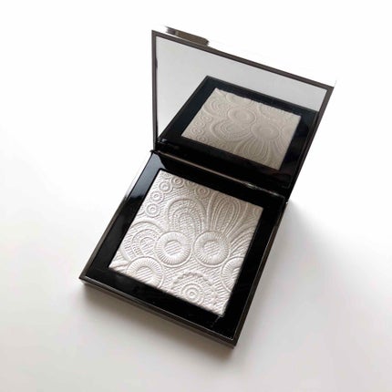 フレッシュグロウ ハイライター/Burberry Beauty/パウダーハイライトを使ったクチコミ(1枚目)