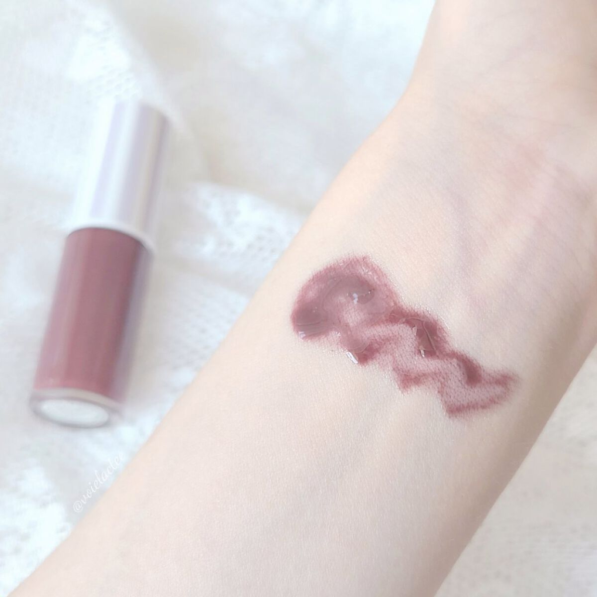 ケアオイルティントリップ 505 ブラックベリー/CandyDoll/リップティントを使ったクチコミ（2枚目）