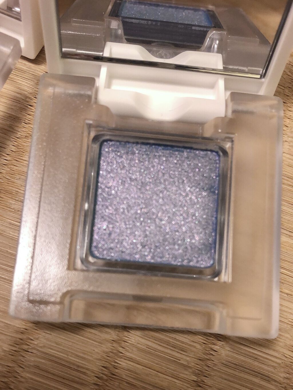 アイカラー プレイフル/エレガンス クルーズ/単色アイシャドウを使ったクチコミ（2枚目）