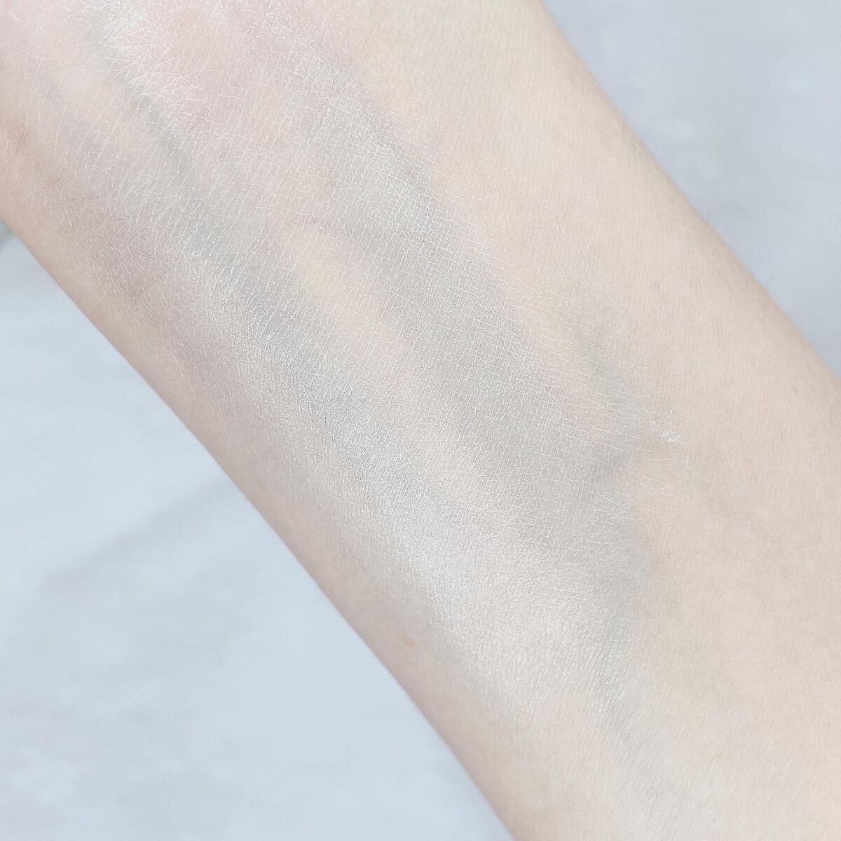 orange_glow_kwm on LIPS 「モイストラボコントロールカラー下地✨イエローグロウは✨肌の赤み..」(3枚目)