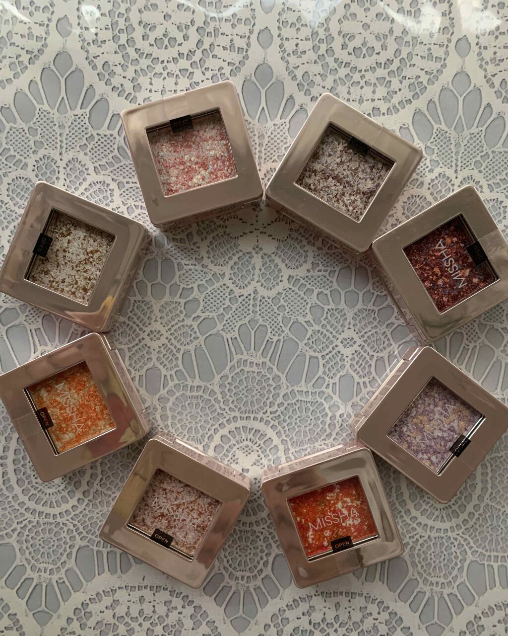 グリッタープリズム シャドウ/MISSHA/グリッターを使ったクチコミ(2枚目)