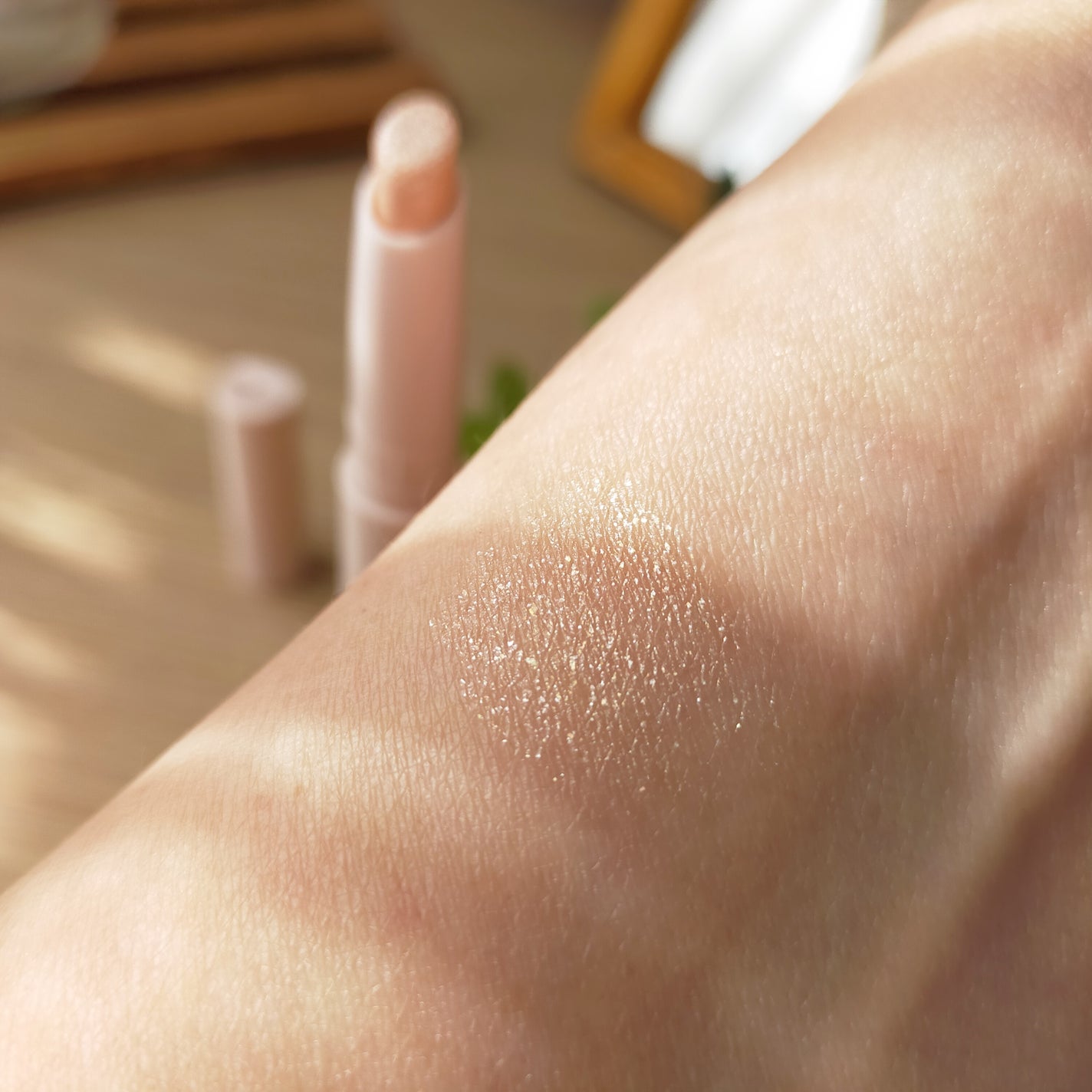 ドド ダイアモンドクラッシュスティック/ドド/スティックアイシャドウを使ったクチコミ(3枚目)