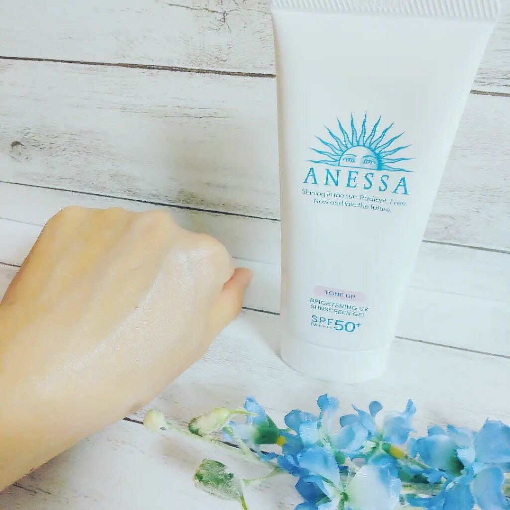 ブライトニングUV ジェル/アネッサ/化粧下地を使ったクチコミ(4枚目)