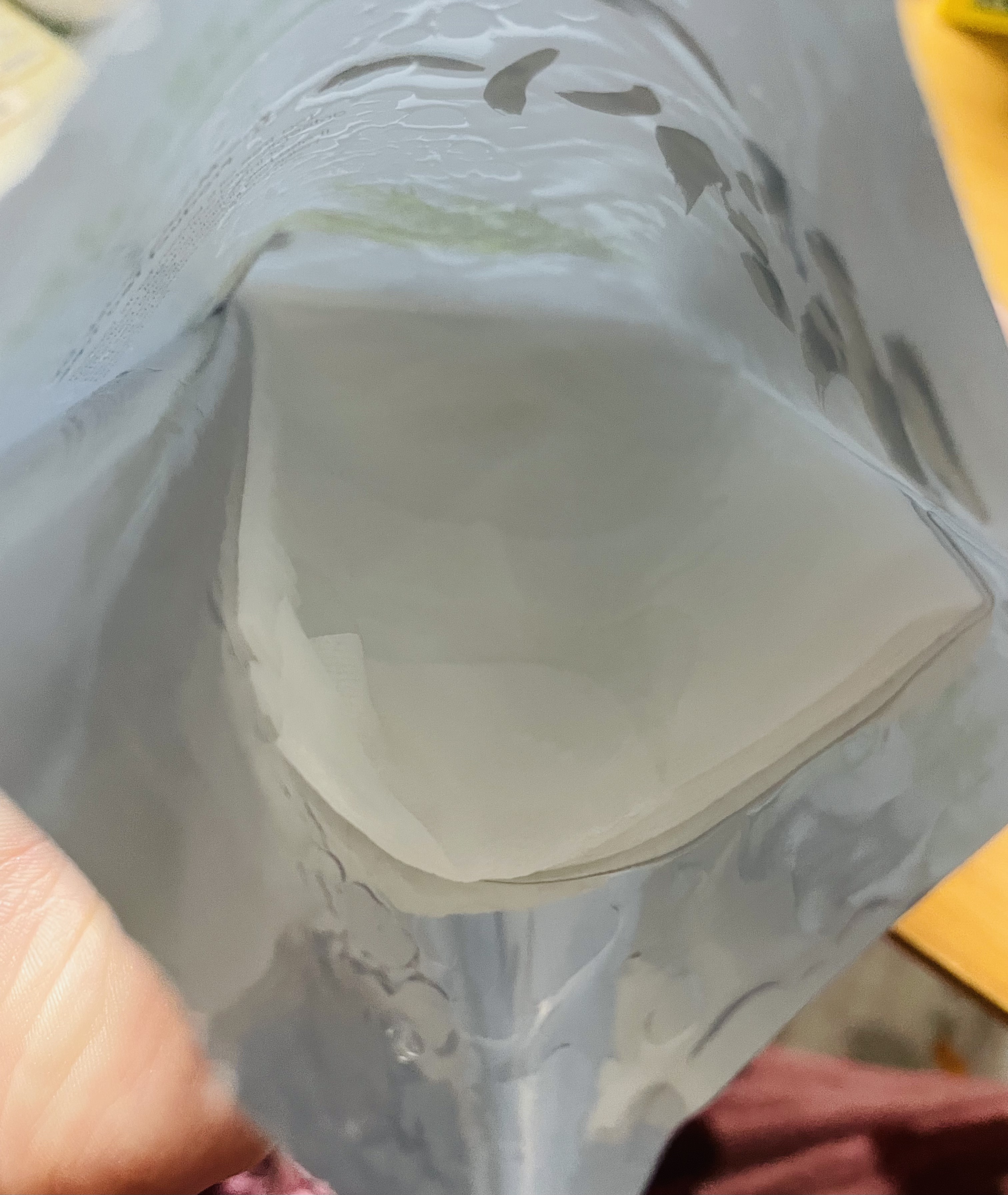 ティーツリーうるうるエッセンスマスク/MITOMO/シートマスク・パックを使ったクチコミ（3枚目）