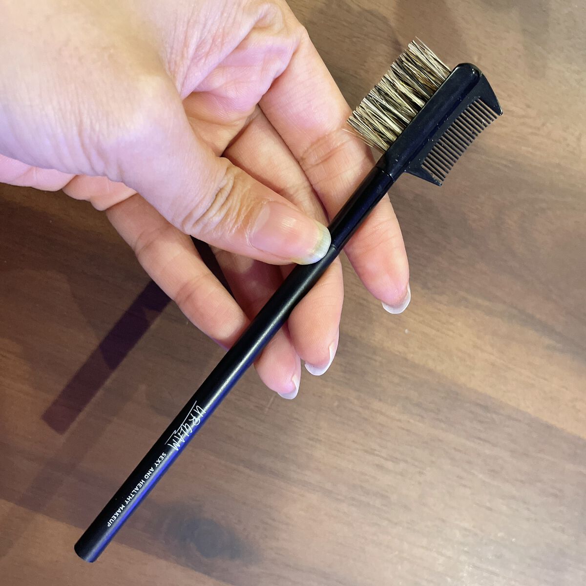 UR GLAM　BRUSH & COMB（ブラシ＆コーム）/U R GLAM/メイクブラシを使ったクチコミ（2枚目）