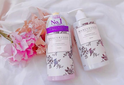 フォロバします♥️ゆう♥️ on LIPS 「マーキュリーデュオらしいフェミニンな花柄ボトルがすごくオシャレ..」(1枚目)