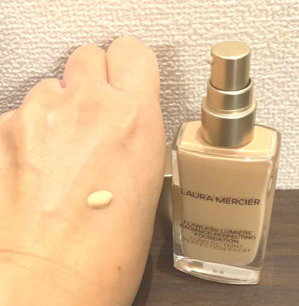 フローレス ルミエール ラディアンス パーフェクティング ファンデーション/ローラ メルシエ/リキッドファンデーションを使ったクチコミ(2枚目)