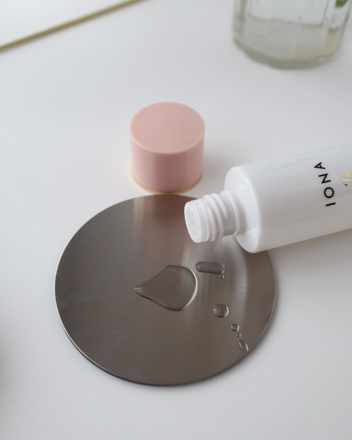 イオナR ラディアンス クリーム/イオナR (イオナアール)/フェイスクリームを使ったクチコミ（3枚目）