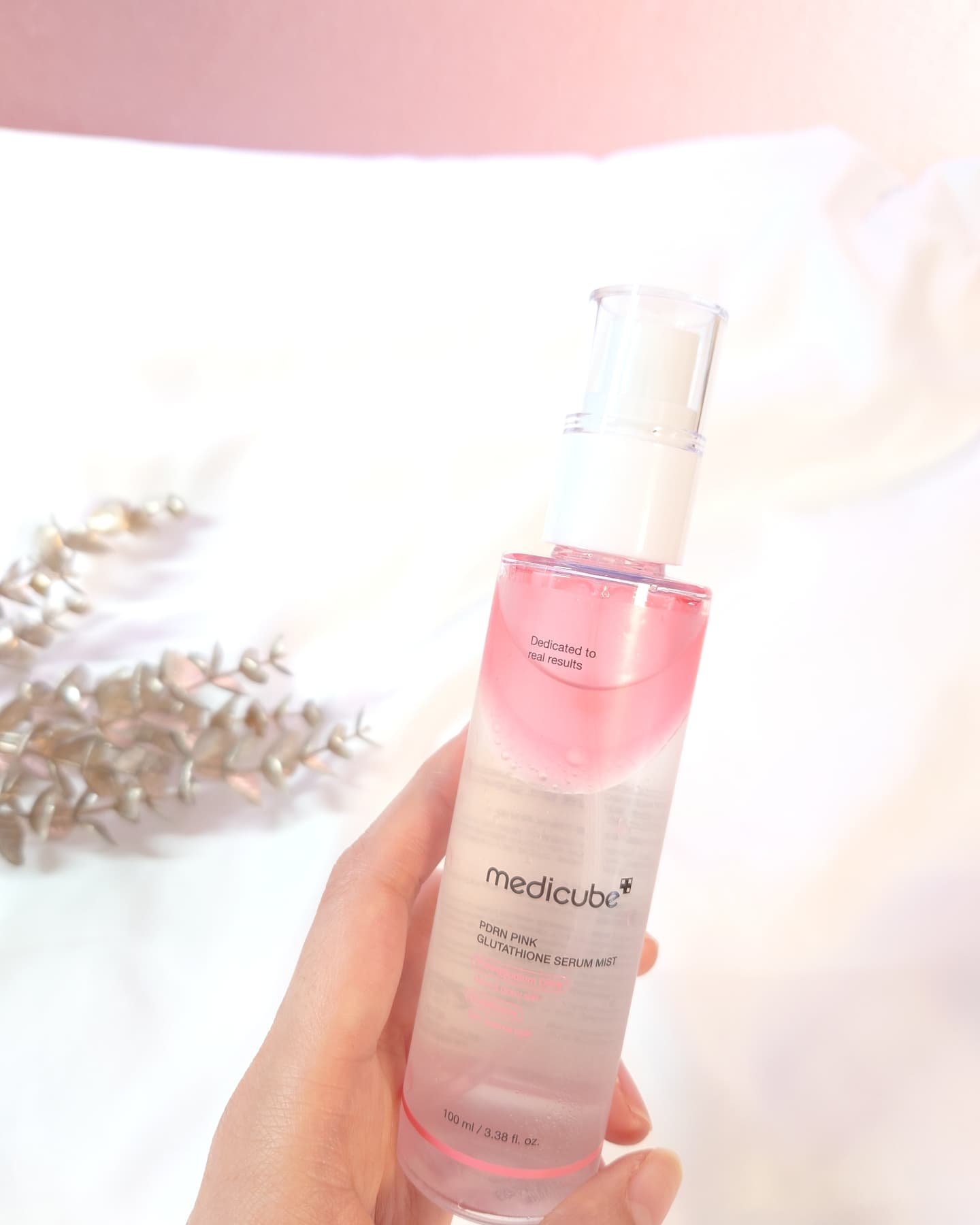 PDRNピンクセラムミスト/MEDICUBE/美容液を使ったクチコミ（2枚目）