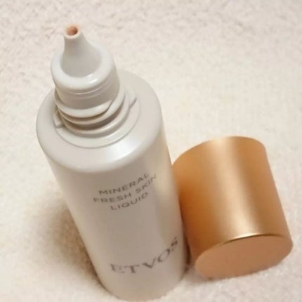 ミネラルフレッシュスキンリキッド/エトヴォス/リキッドファンデーションを使ったクチコミ(4枚目)