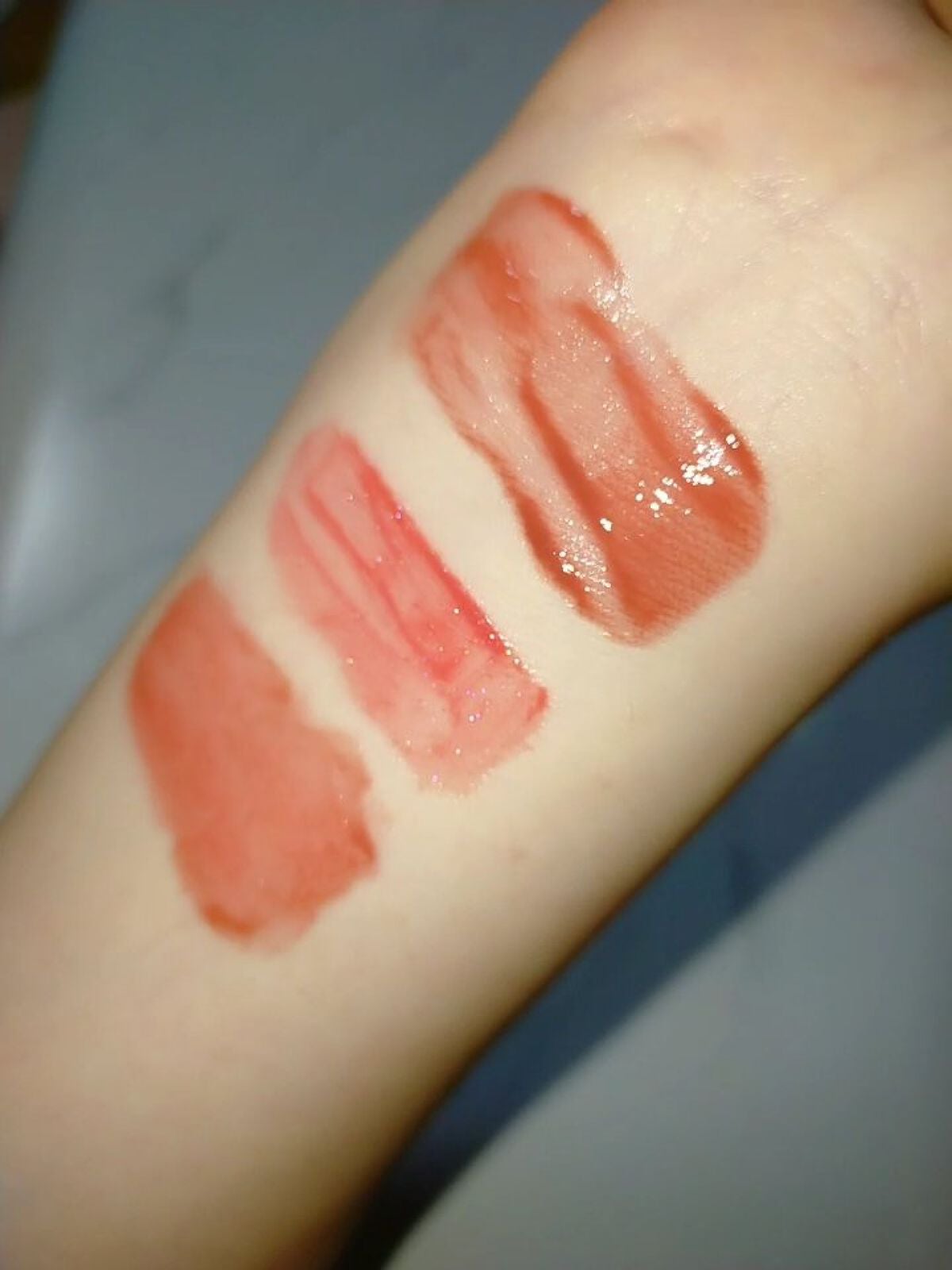 ジューシーラスティングティント/rom&nd/リップティントを使ったクチコミ(5枚目)