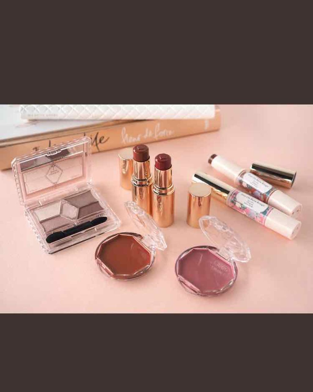 は？！✨


みんなァァァァァ💓😖！！！！！

大変だっっっ！！！！！

欲しくてやばいぃぃぃぃ

ヤバくない？！めちゃめちゃ、ドンピシャで…ヤバい…💘✨

やっぱり、秋大好き。
この深みのある
上品な大人の女性になれそうな色。
ロー