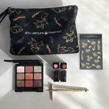 ルージュ アンリミテッド ラッカーシャイン＜2019年クリスマスコフレ限定＞/shu uemura/口紅を使ったクチコミ（3枚目）