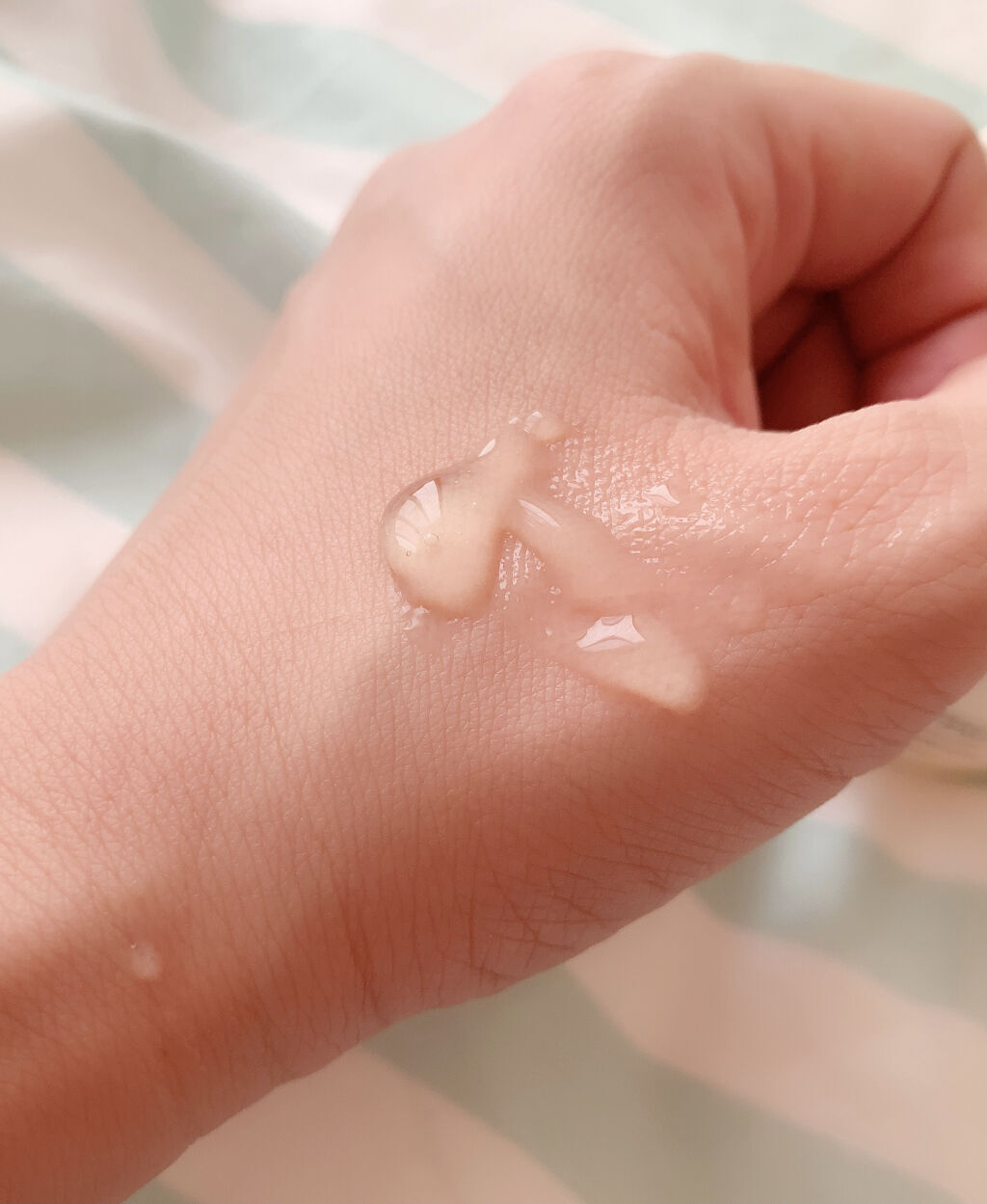 シカパンテノールスリーピングパック/SNP/フェイスクリームを使ったクチコミ（3枚目）