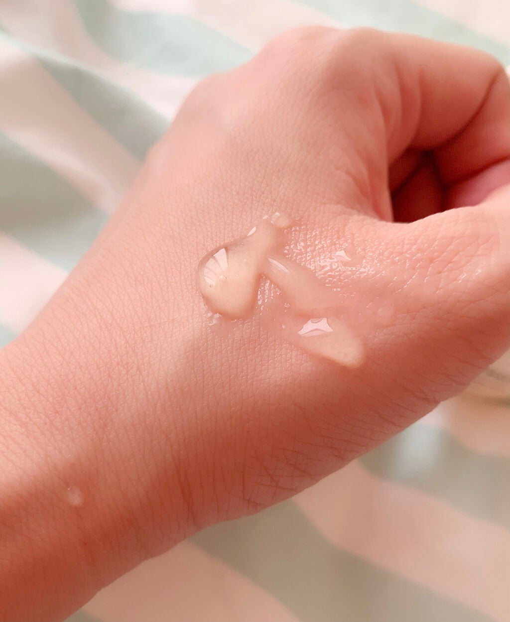 シカパンテノールスリーピングパック/SNP/フェイスクリームを使ったクチコミ(3枚目)