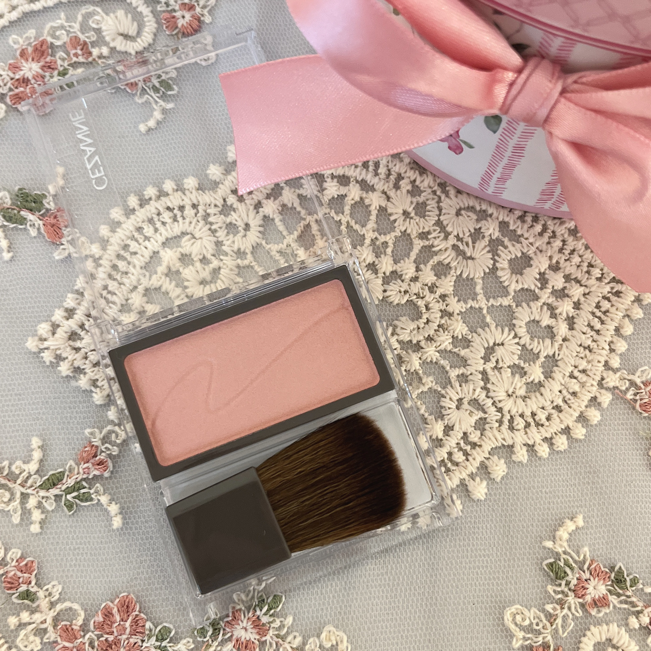 チークブラッシュ/CEZANNE/パウダーチークを使ったクチコミ（1枚目）