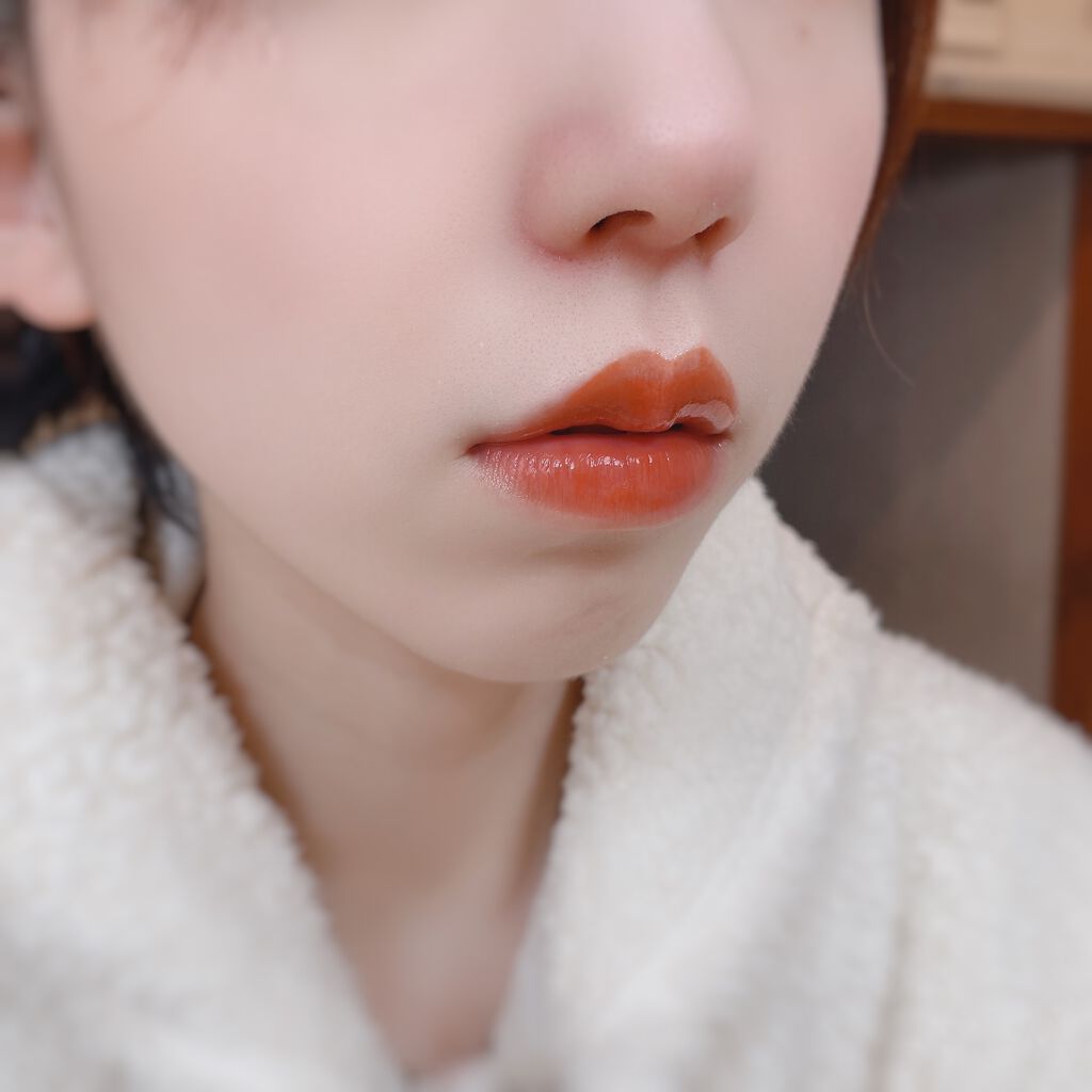 ミネラルリッププランパー ディープ ハニーテラコッタ/エトヴォス/リッププランパーを使ったクチコミ（2枚目）