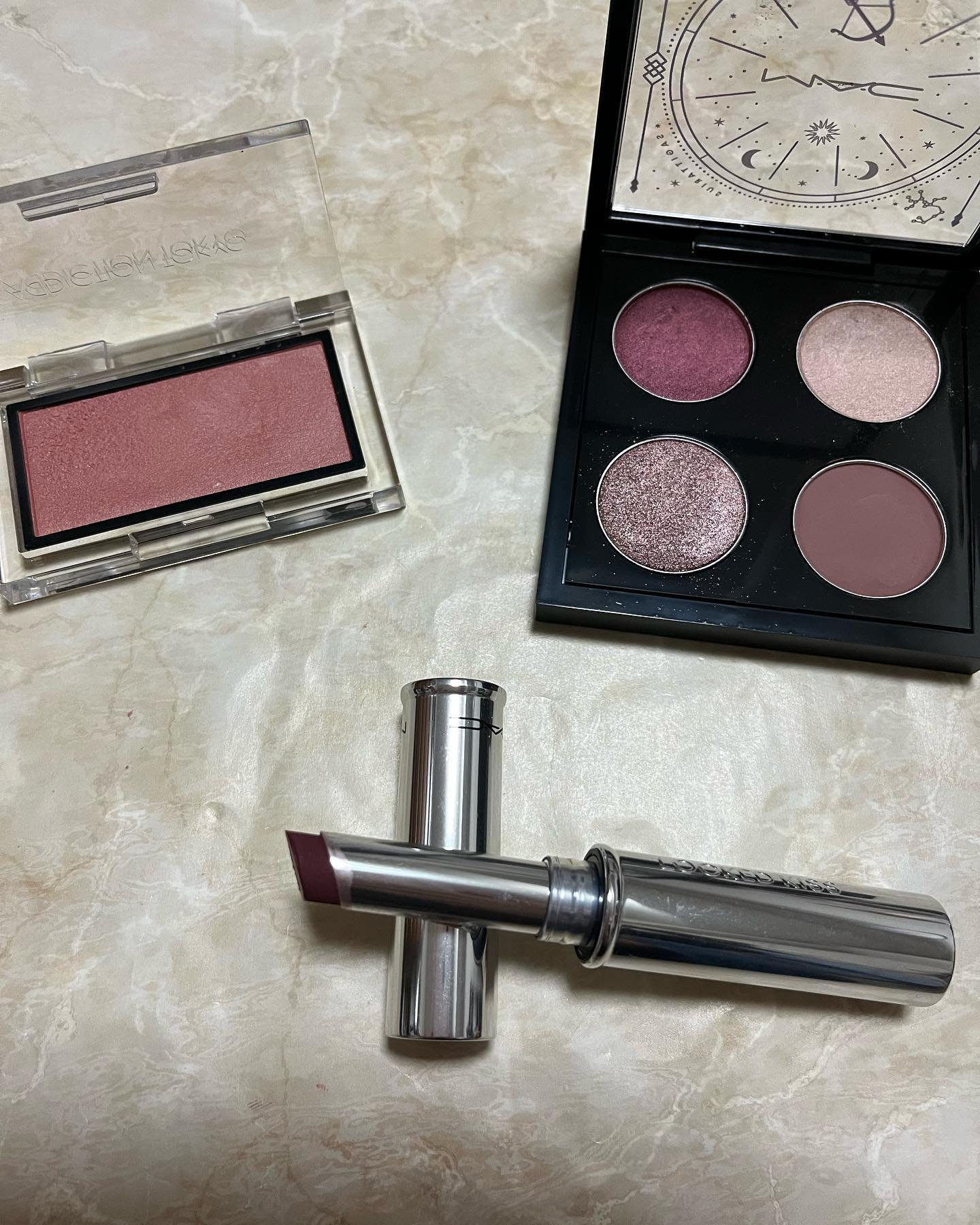 ASTRO PALETTE COLLECTION(アストロ パレット コレクション) 山羊座(アイシャドウパレット)/M・A・C/アイシャドウパレットを使ったクチコミ（1枚目）