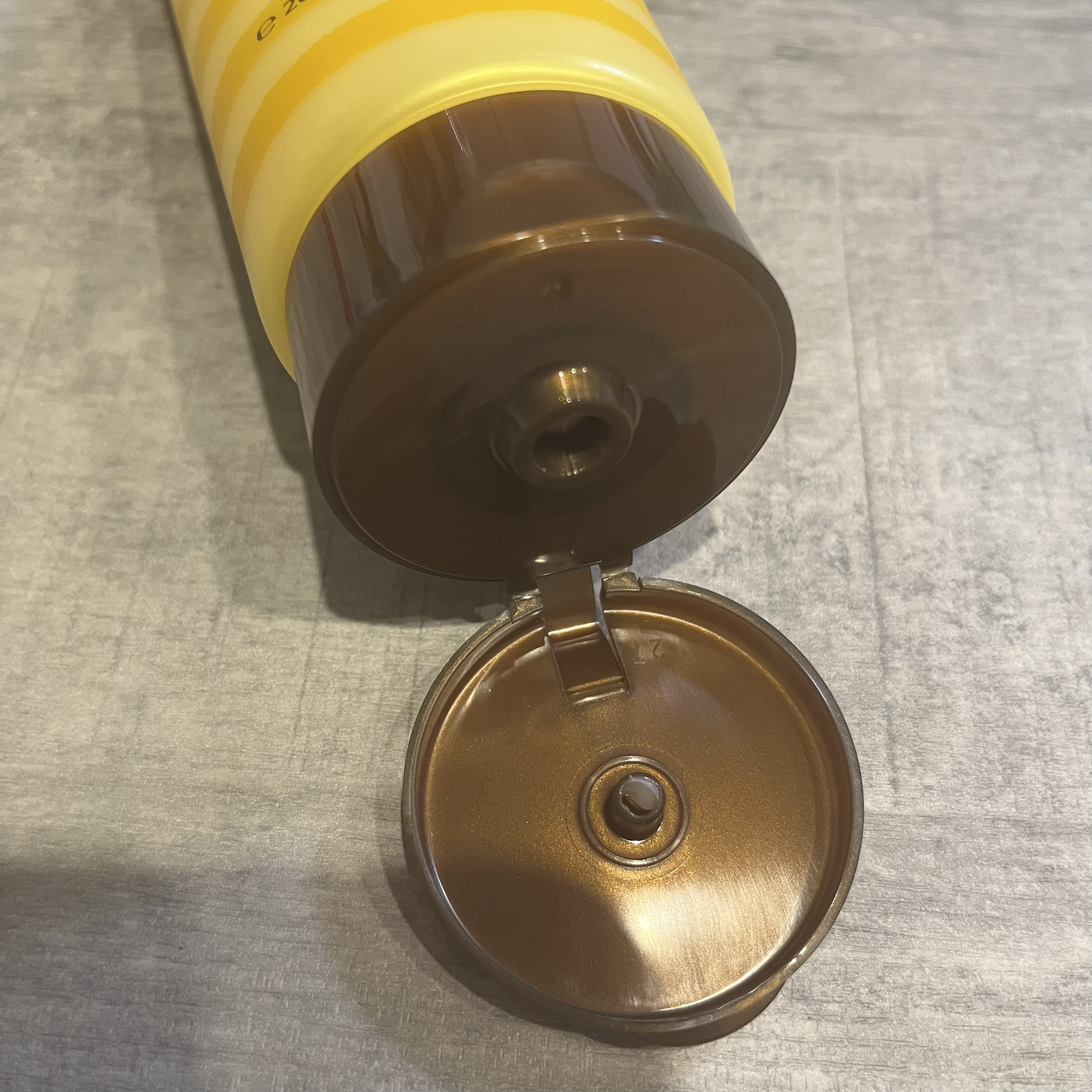 ハニーチェ ダメージリペア ヘアマスクY  R/ハニーチェ/ヘアマスク・ヘアパックを使ったクチコミ（3枚目）