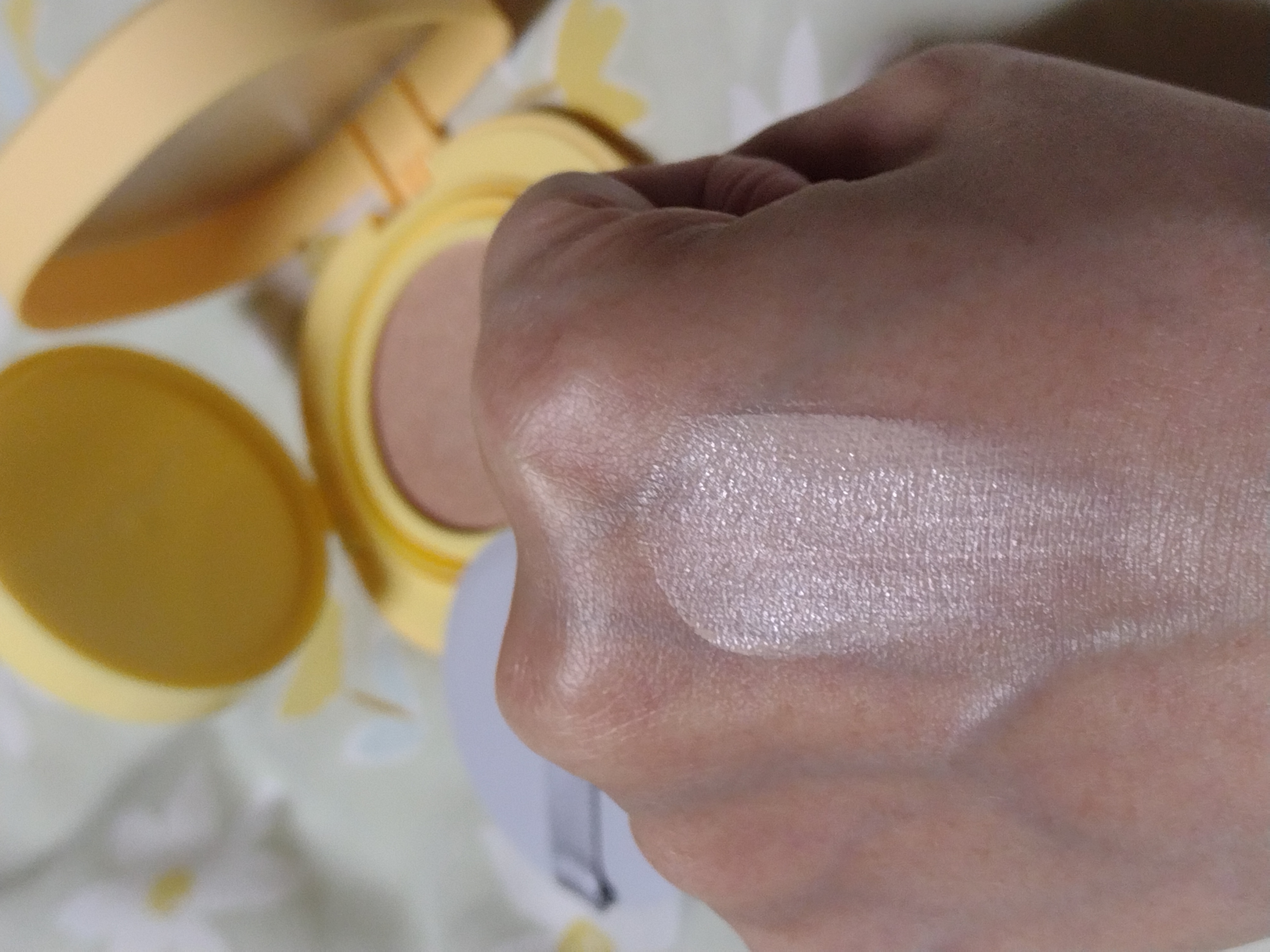 クラウドオールウェイズオン クッションファンデ ーション/FRESHO2/クッションファンデーションを使ったクチコミ（3枚目）