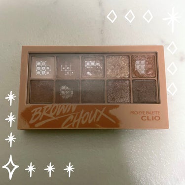 

⭐️CLIO プロ アイ パレット⭐️

・BROWN CHOUX
・AUTUMN BREEZE IN SEOUL FOREST

clio、プロアイパレットは、ずっと気になっており、使用してみまし