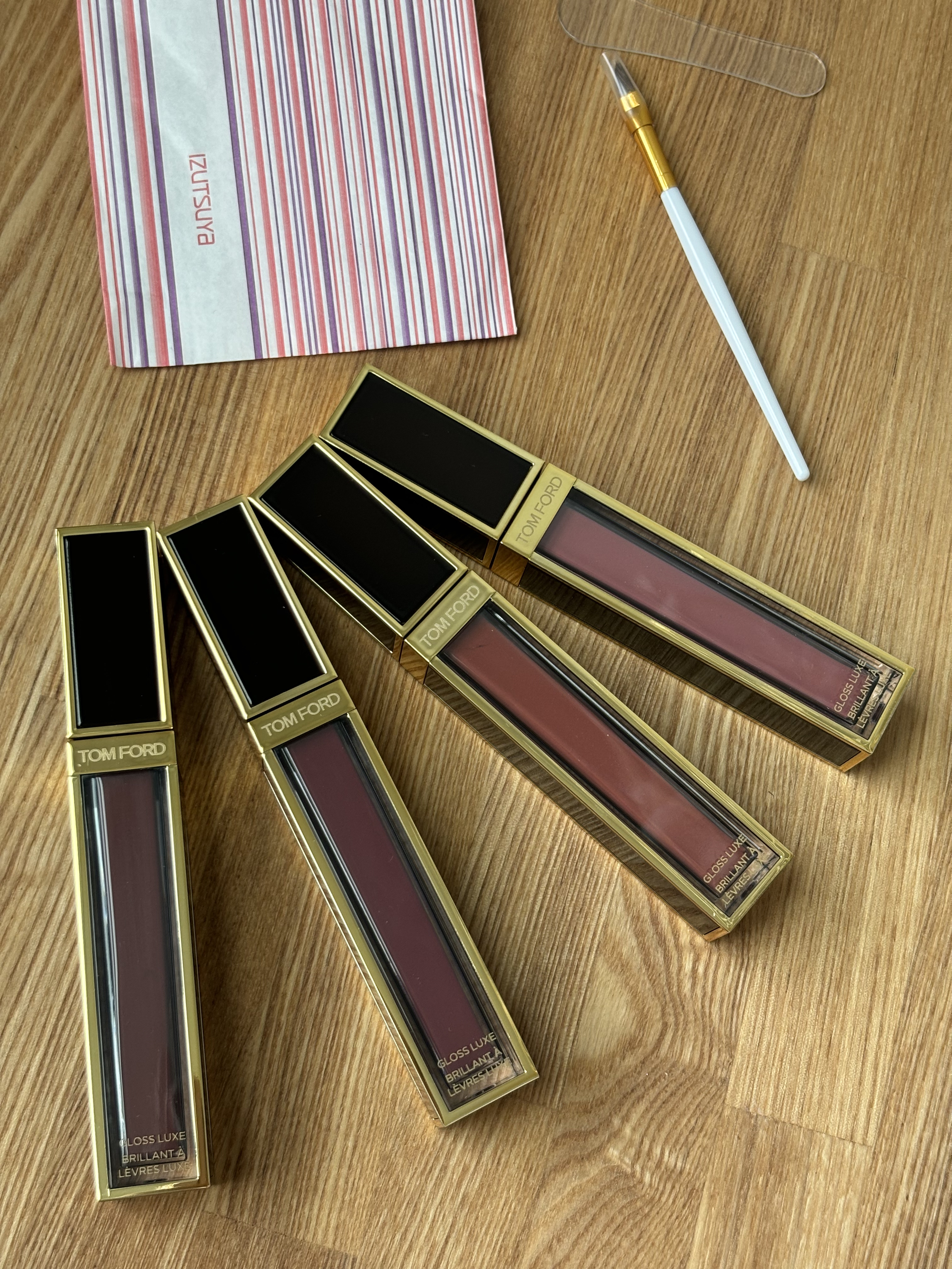 グロス リュクス 04 エクスクイジット/TOM FORD BEAUTY/リップグロスを使ったクチコミ（1枚目）