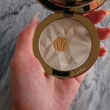 GUERLAIN パリュール ゴールド セッティング パウダーのクチコミ「■どんな商品？
・2019年8月、2020年9月に限定発売されたパウダー

■好きなところ
・.....」（1枚目）