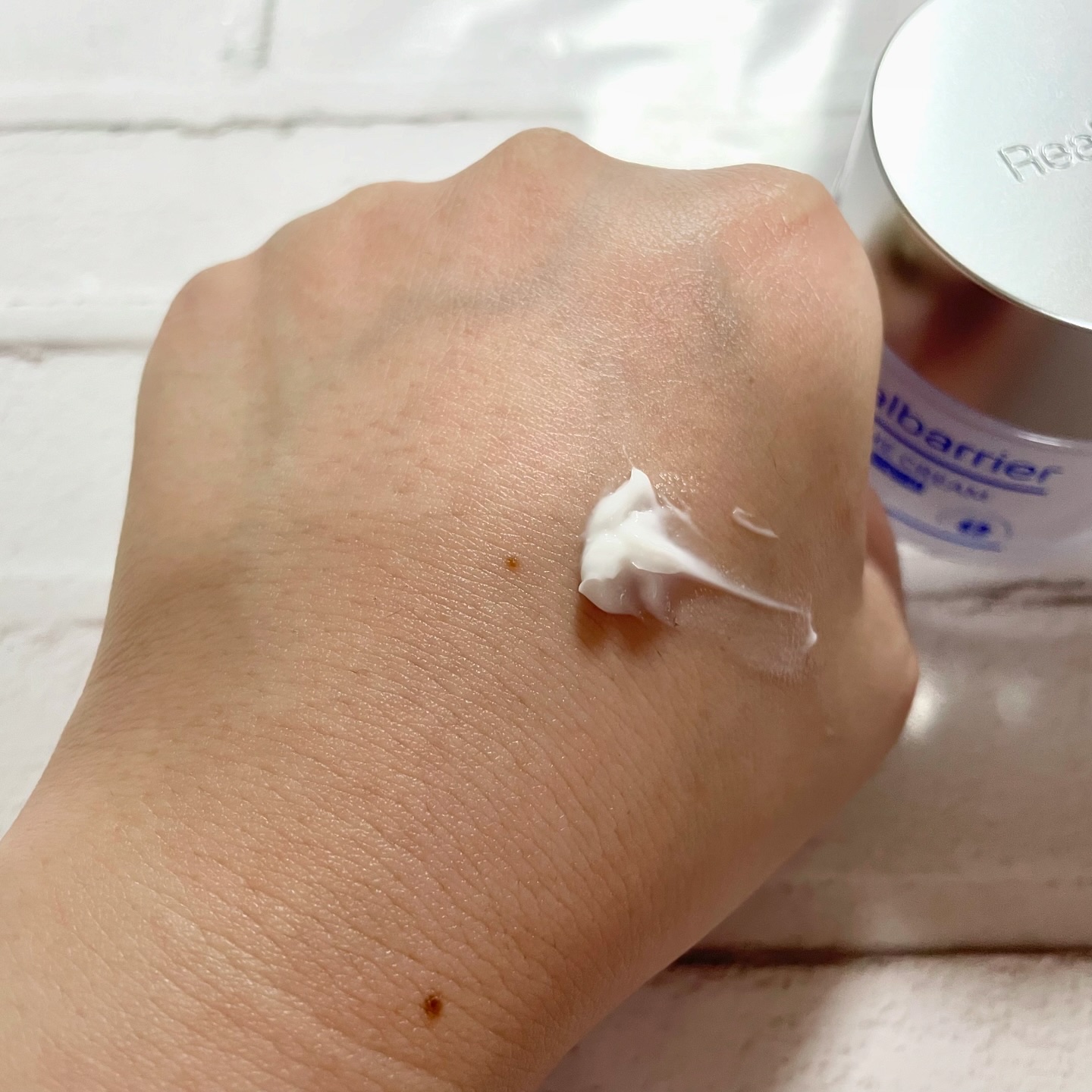 リアルバリア エクストリームクリーム オリジナル/Real Barrier/フェイスクリームを使ったクチコミ（3枚目）